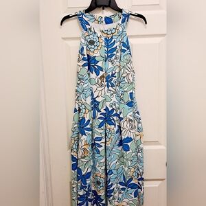 Floral Sleeveless Maxi Dress - Blue and White